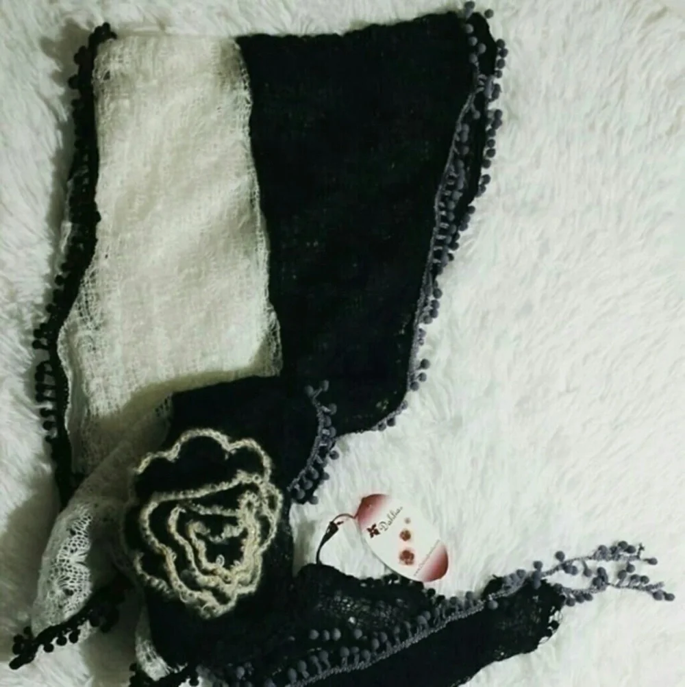 Dahlia Mixed Knits Mohair Scarf